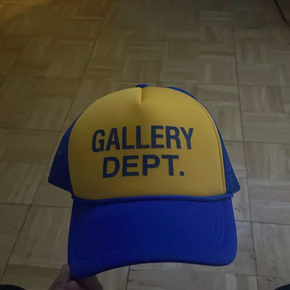 Brand new gallery dept hat